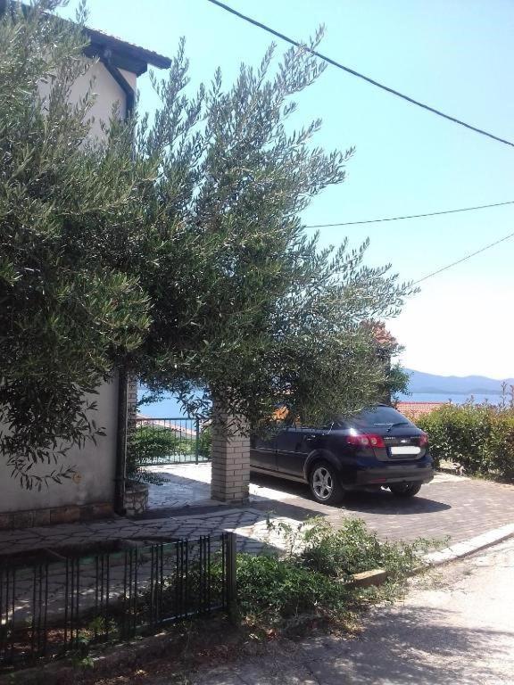Apartmani More Komarna Dış mekan fotoğraf